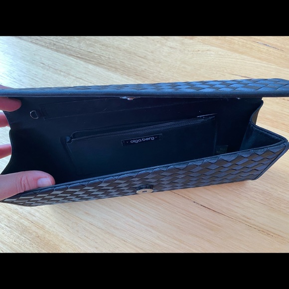 OLGA BERG | Black ‘checkered pattern’ clutch - Picture 4 of 5